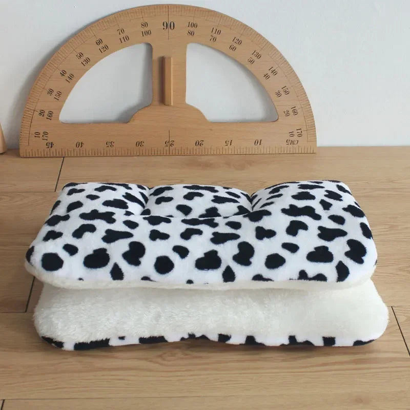 Comfortable Flannel Pet Mat