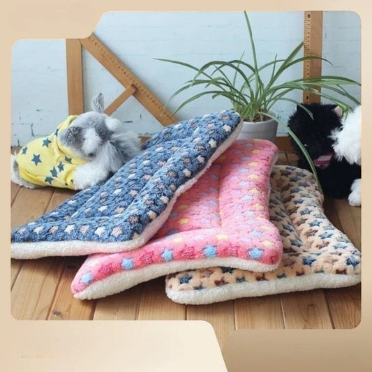 Comfortable Flannel Pet Mat
